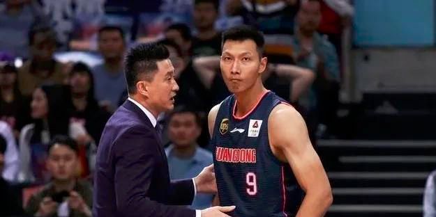 最终罗马主场3-1击败乌迪内斯，升至积分榜第五位，距离前四仅有3分差距。